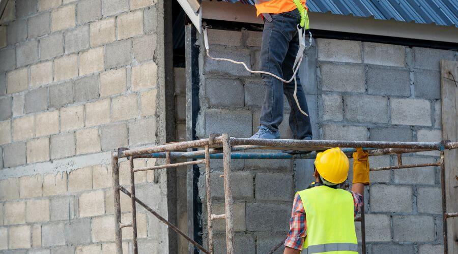 Professional residential roofers in Metcalf, IL